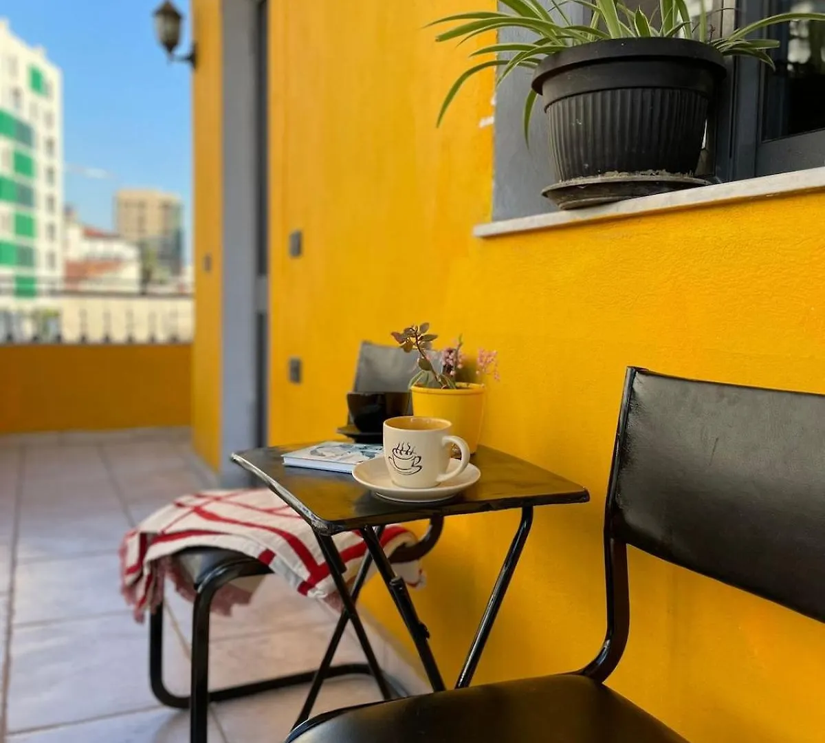 Apartamento Tirana Grand Nest With 2 Balconies 0*,