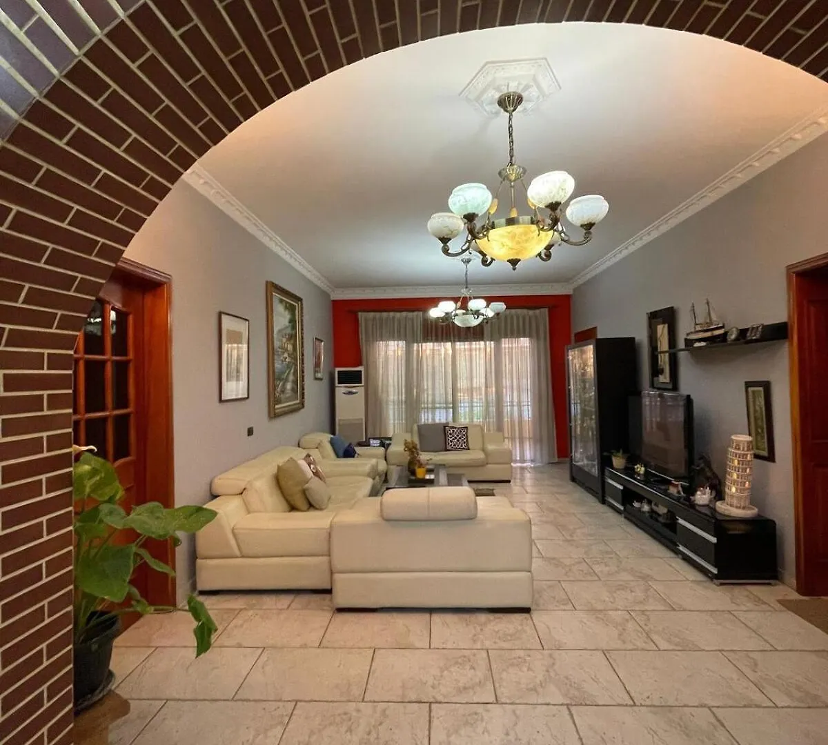 Apartamento Tirana Grand Nest With 2 Balconies