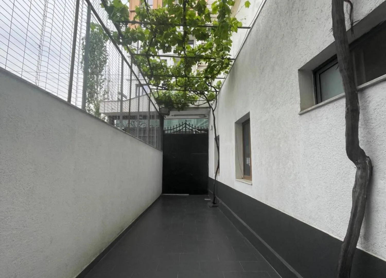 Tirana Grand Nest With 2 Balconiesアパートメント 0*,  アルバニア